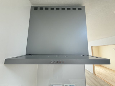 【キッチン】 | うるま市赤野（全3棟）A号棟 | A号棟　使いやすい換気扇♪