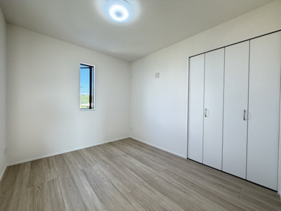 【洋室】 | うるま市赤野（全3棟）A号棟 | A号棟　洋室5.25帖＋CL付き♪