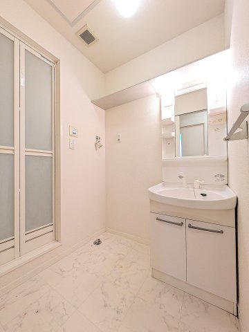 ヴィラーチェＢの洗面所