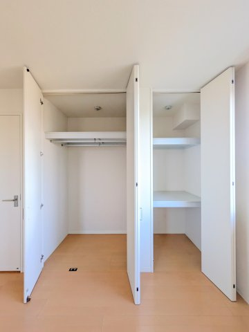 ヴィラーチェＢの収納