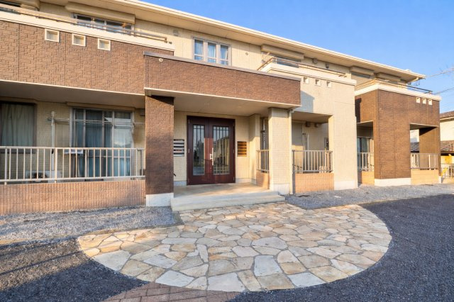 ヴィラーチェＢ