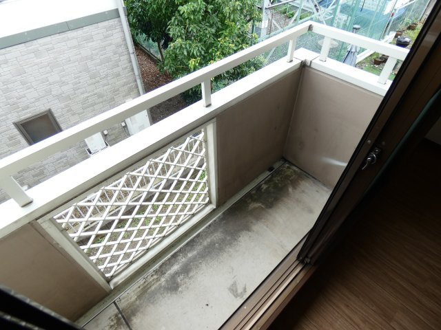 【バルコニー】