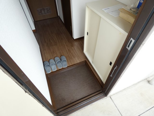 【玄関】 | シューズボックスのある玄関です