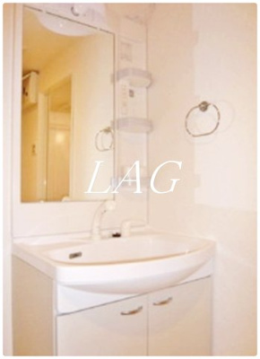 【洗面所】 | リベア東神田 | 独立洗面台です。