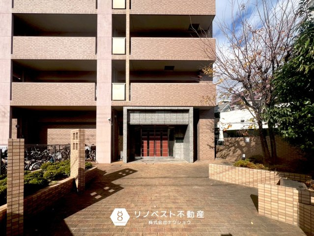 クレールメゾン今里ヴィサージュのエントランス|当社ではリフォームやテナントの賃貸も承っております♪お気軽にお問い合わせください！