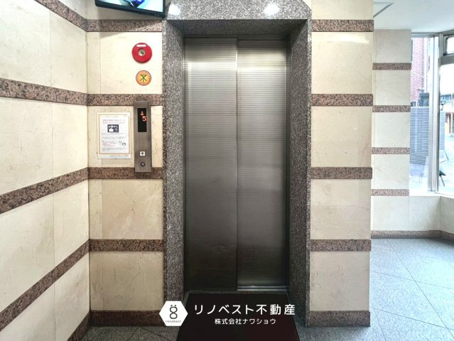 クレールメゾン今里ヴィサージュのその他共用部分|エレベーター内には防犯カメラが設置されているので安心です◎