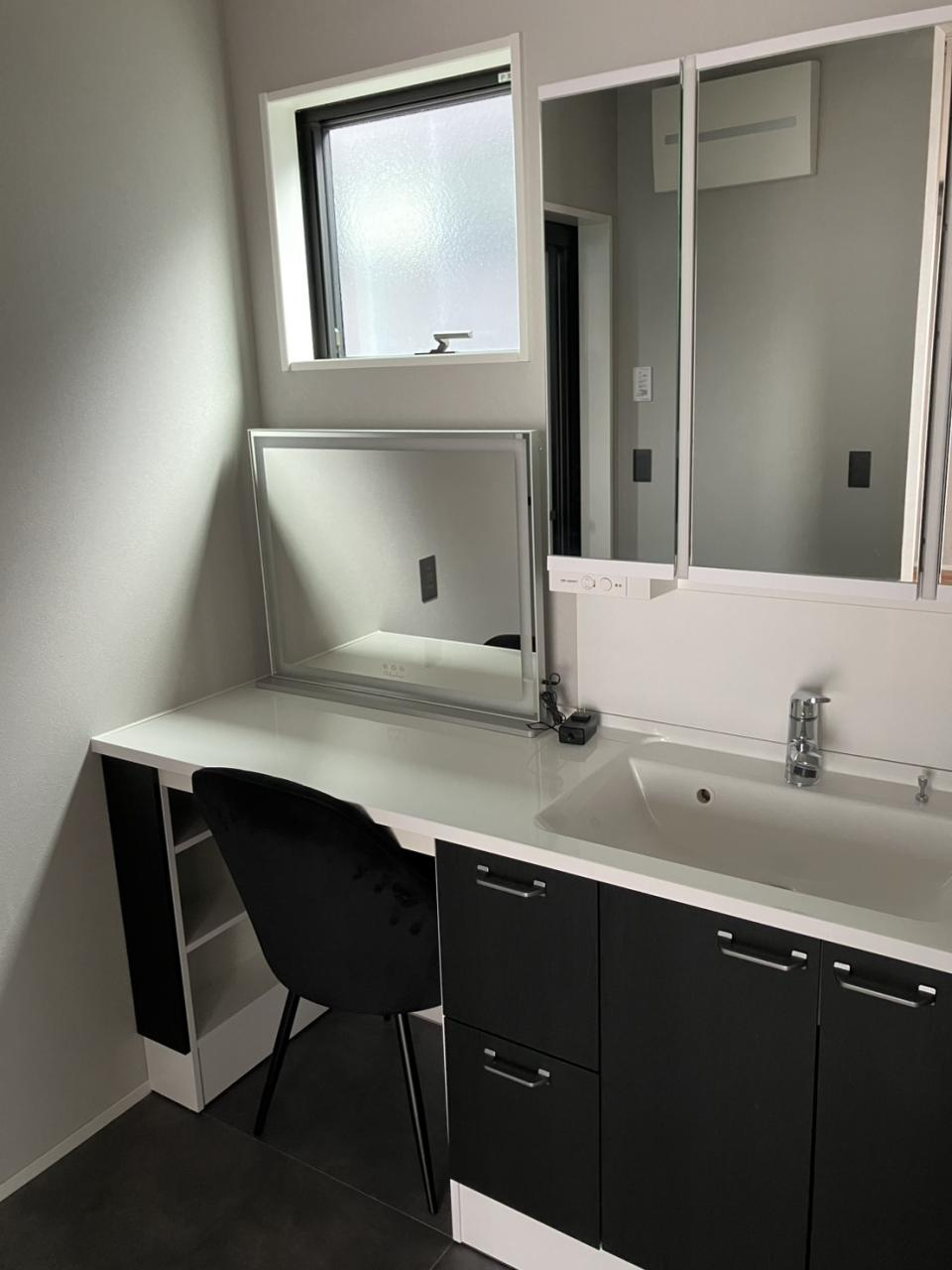 【No.7570】安長/築浅/3LDK/収納豊富☆の独立洗面台|朝の支度はこちらから♪