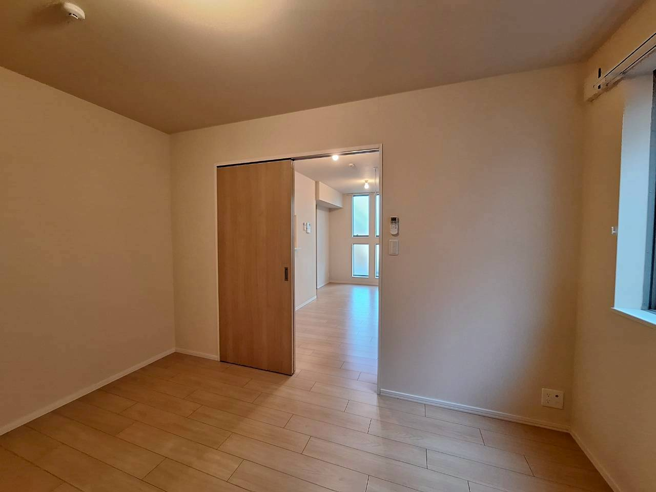 シャロン Ｋの寝室|洋室