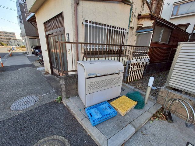 シャロン Ｋのその他共用部分|専用ゴミ捨て