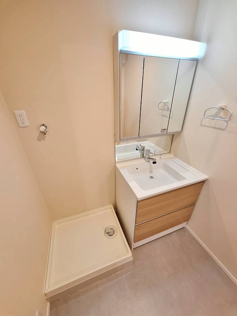 シャロン Ｋの洗面所|脱衣所