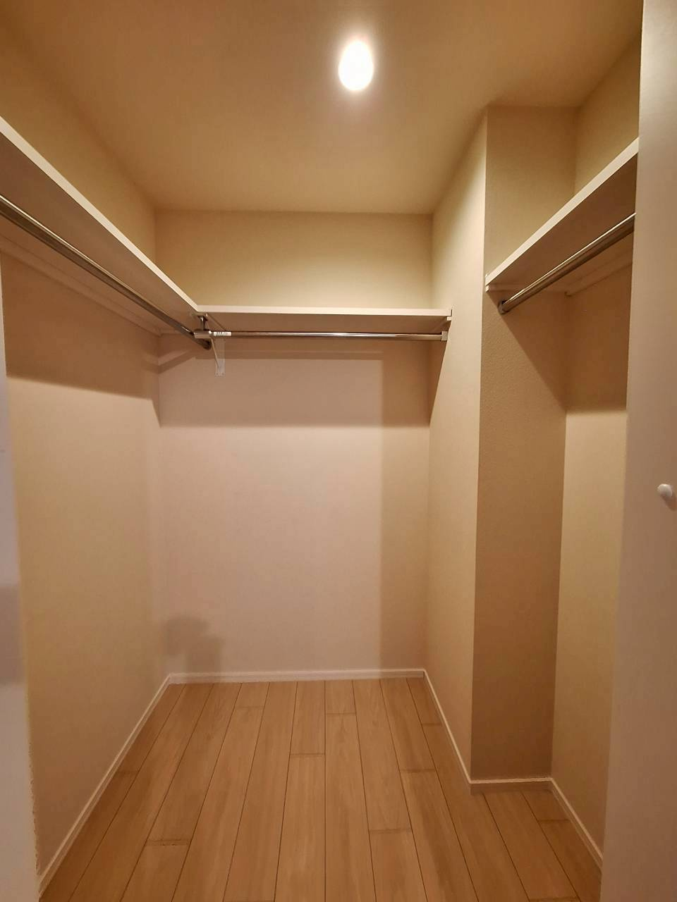 シャロン Ｋの収納|ウォークインクローゼット