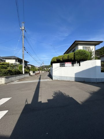 【前面道路含む現地写真】 | 中古戸建　 福島市蓬莱町３丁目 | ★内覧予約でブランド米2kg★