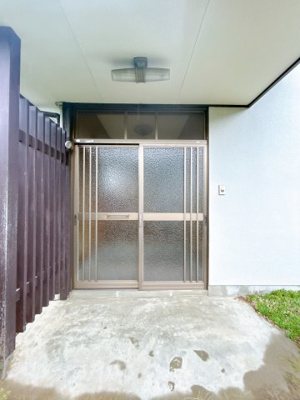 【玄関】 | 中古戸建　 福島市蓬莱町３丁目 | ★内覧予約でブランド米2kg★