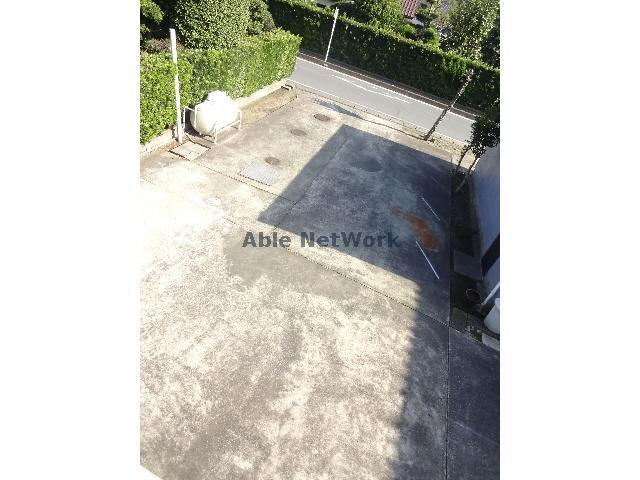 コーポさざなみの駐車場|駐車場