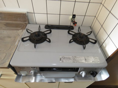 【設備】 | メゾンブルーリボン | 2口コンロ