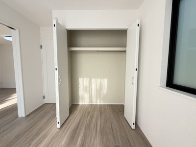 【収納】 | うるま市赤野（全3棟）C号棟 | C号棟　1階洋室4.5帖＋CL付き♪