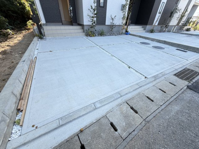 【駐車場】 | うるま市赤野（全3棟）C号棟 | C号棟　並列駐車3台可♪