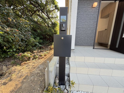 【設備】 | うるま市赤野（全3棟）C号棟 | C号棟　鍵付きポスト♪