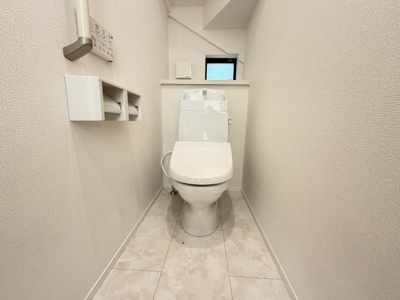 【トイレ】 | うるま市赤野（全3棟）C号棟 | C号棟　温水洗浄便座♪