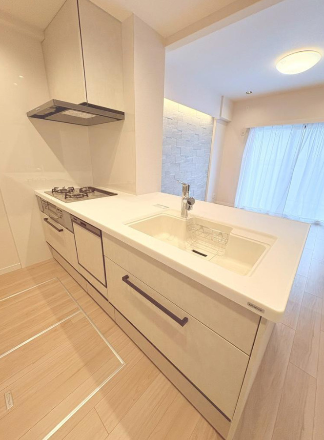 ナイスベルクール横濱綱島【仲介手数料無料】のキッチン