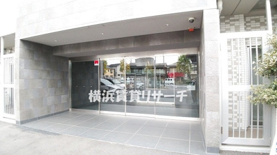 【エントランス】 | クレヴィスタ横浜新子安