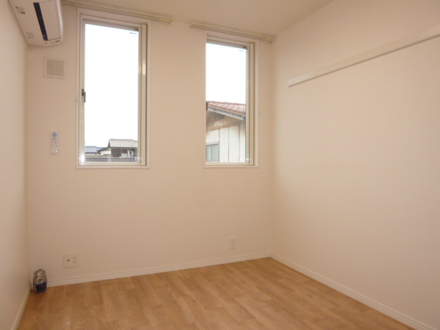 カーサ　ソレイユの寝室|洋室