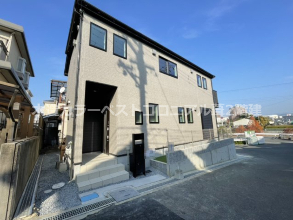 太秦東が丘　新築一戸建ての構造・工法・仕様|木造カラーベストコロニアル葺2階建て
■物件内覧・資金計画相談・住宅ローン相談、リフォーム相談、お問合せ受付中■
※当日・翌日のご内覧、ご相談はお電話でのお問合せがスムーズです！