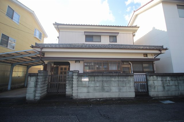 小山市神鳥谷2丁目の外観|北東側より（2025年12月撮影）