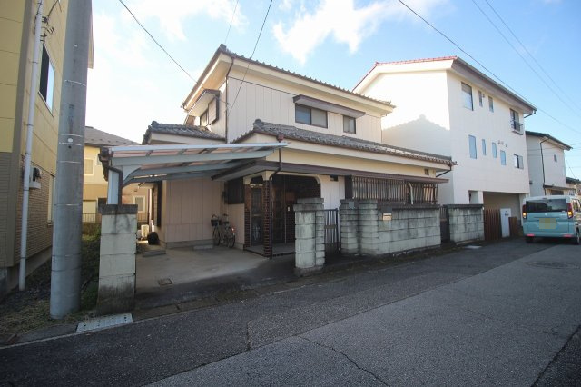 小山市神鳥谷2丁目の外観|東側より（2025年12月撮影）