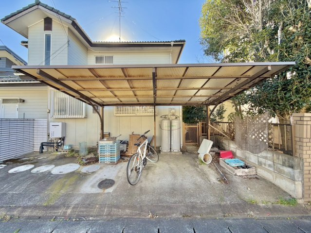 古河市仁連中古物件の駐車場