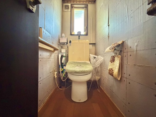 古河市仁連中古物件のトイレ