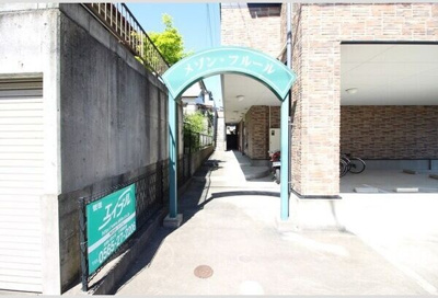 【エントランス】 | メゾンフルール