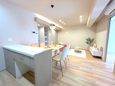 【居間・リビング】 | 枚方淀川公園スカイハイツ