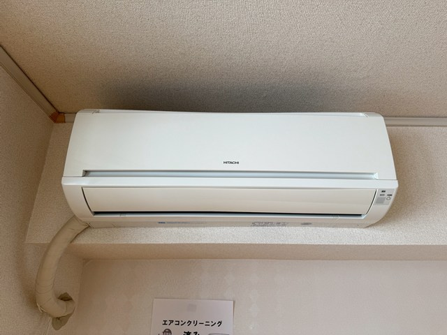 【設備】 | カサグランデMOTOKI | リビングダイニングキッチンにある室内洗濯機置き場です♪室内に置けるので洗濯機が傷みにくいのが嬉しいですよね☆