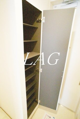 【玄関】 | リブリ・SAKAEⅡ | 玄関です。