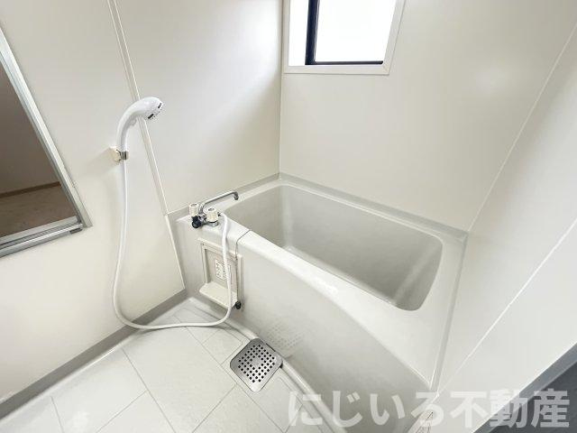 エスパシオ那賀川Bの浴室