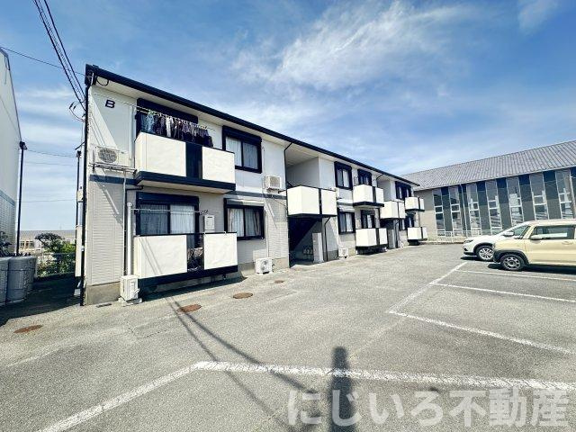 エスパシオ那賀川Bの外観