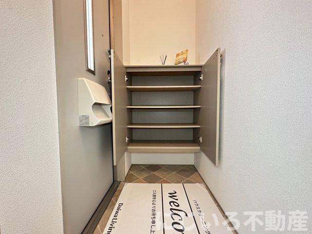 エスパシオ那賀川Bの収納