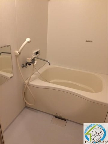 メゾン・シャルマン・エルの浴室|パース写真