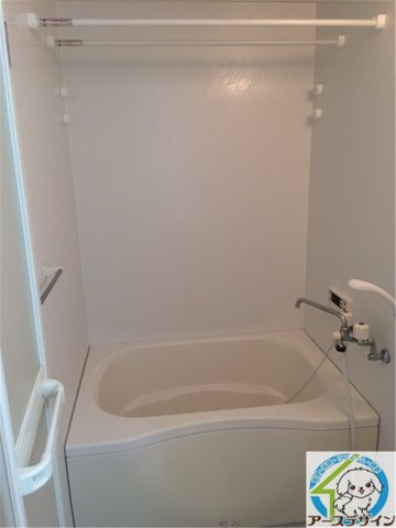 メゾン・シャルマン・エルの浴室|パース写真