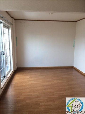 メゾン・シャルマン・エルの居間・リビング|パース写真