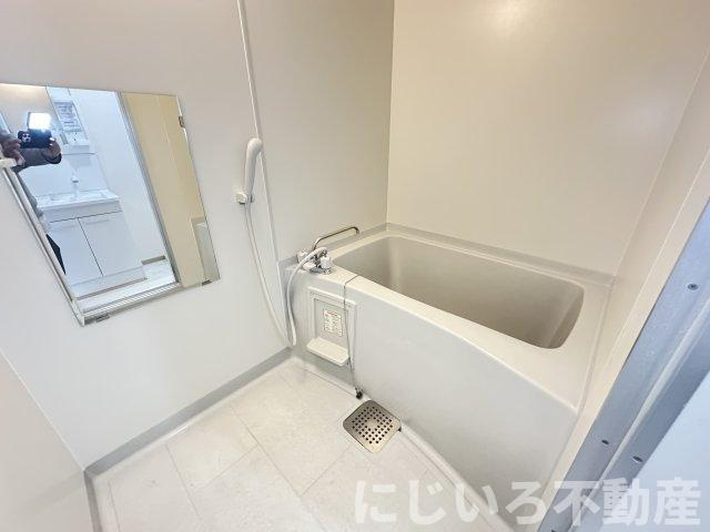 エスパシオ那賀川Bの浴室