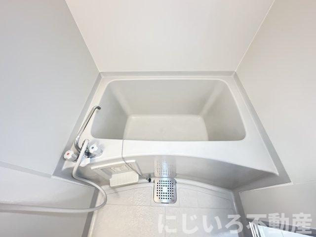 エスパシオ那賀川Bの浴室