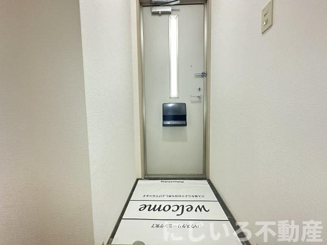 エスパシオ那賀川Bの玄関