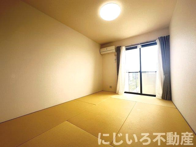 エスパシオ那賀川Bの和室