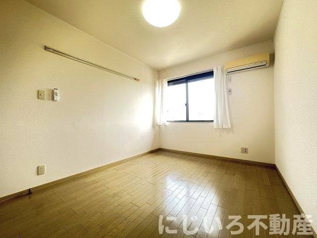 エスパシオ那賀川Bの寝室
