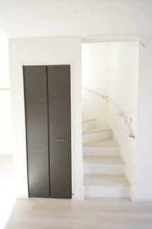 【収納】 | 【仲介手数料無料！！】八王子市鹿島　新築戸建て（全2棟）1号棟　5299万円