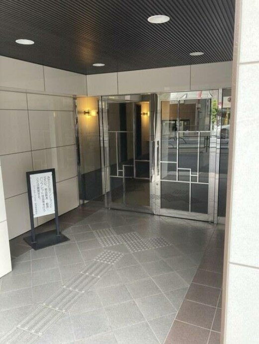 【エントランス】