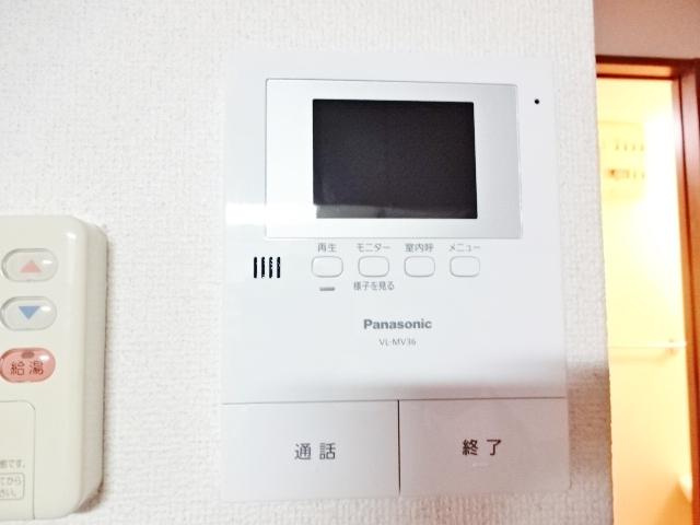 エトワールユウキの内装|カメラ付インターホン