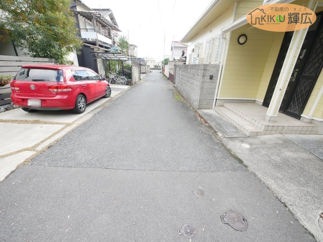 【前面道路含む現地写真】 | 姫路市西八代町　中古戸建